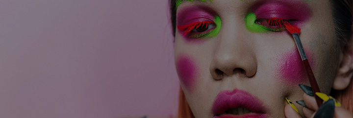 When Virtual Influencers Reveal Their Sponsors: How Disclosure Shapes Engagement with Virtual Influencers