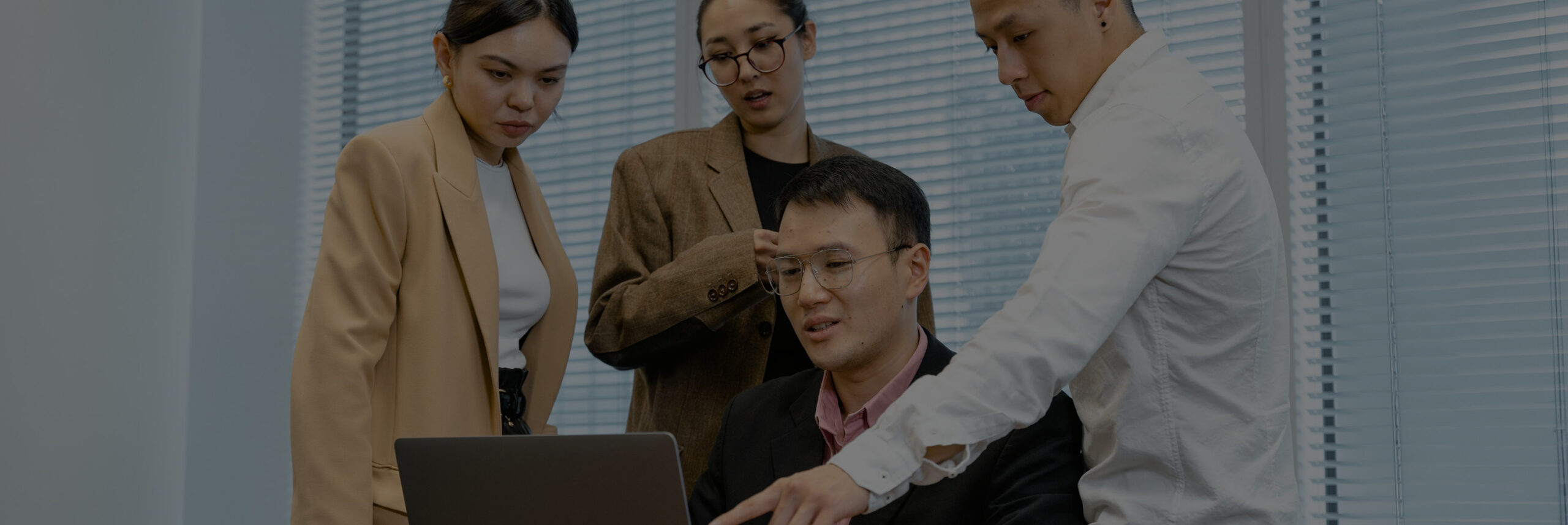 How News Algorithms Redirect Traffic and Reshape Content